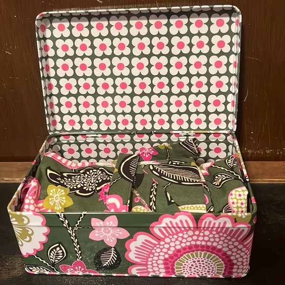 Vera Bradley Other - NWT Vera Bradley Apron in Olivia Pink in Reusable Metal Tin